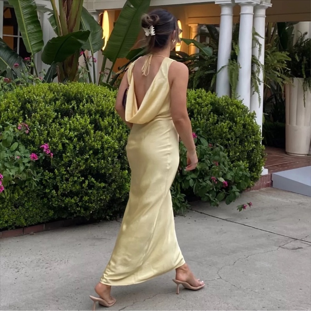 NWT - Abercrombie - Plunge Cowl Back Maxi Dress - Petite Small, Yellow